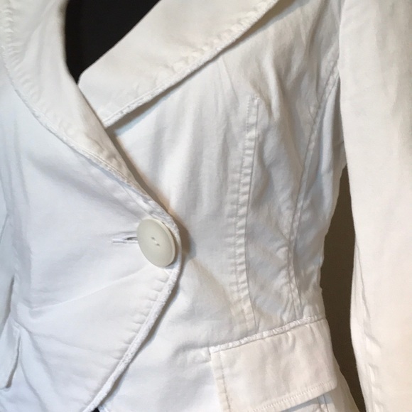 Bebe White Blazer Size 6 Collared 3/4 Sleeve - Picture 2 of 6